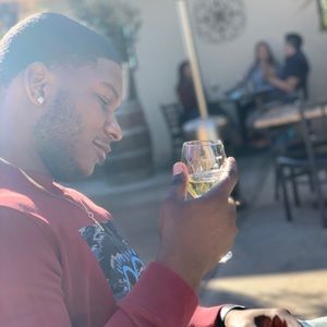 Meet your Posher, Justin